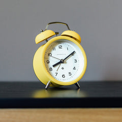 NEWGATE CBM134CHY Charlie Bell echo alarm matte cheeky yellow herätyskello